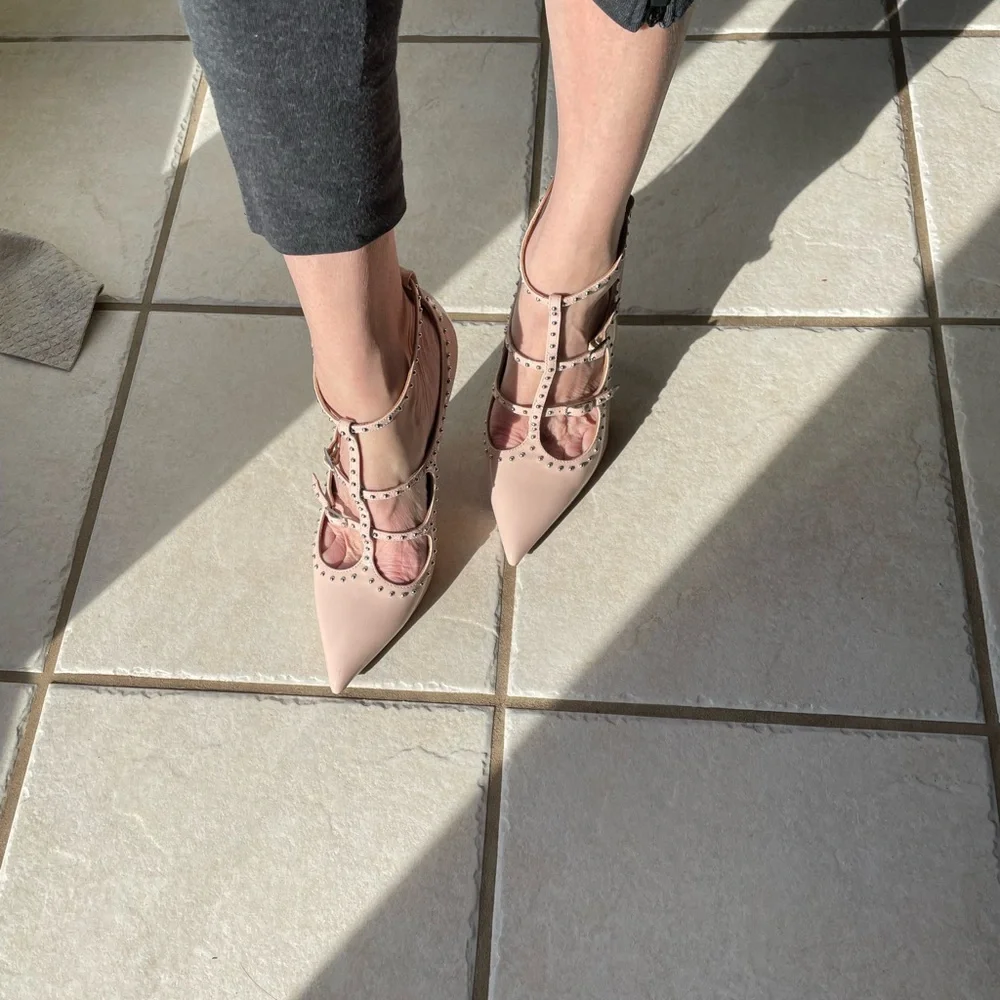 Givenchy Nude Pink Patent-Leather Heels Excellent Condition - Picture 7 of 12